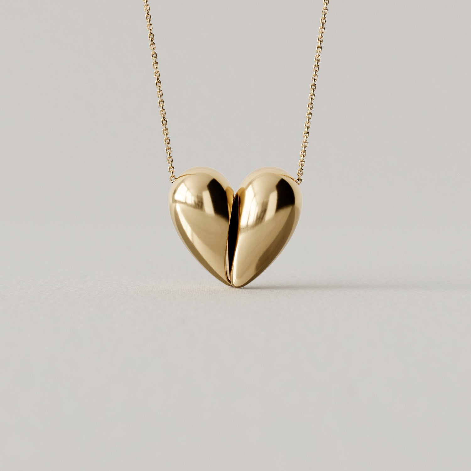 Black Love | 18k Yellow Gold