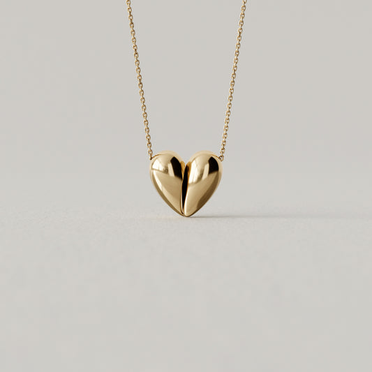 Black Love Small Pendant | 18k Yellow Gold