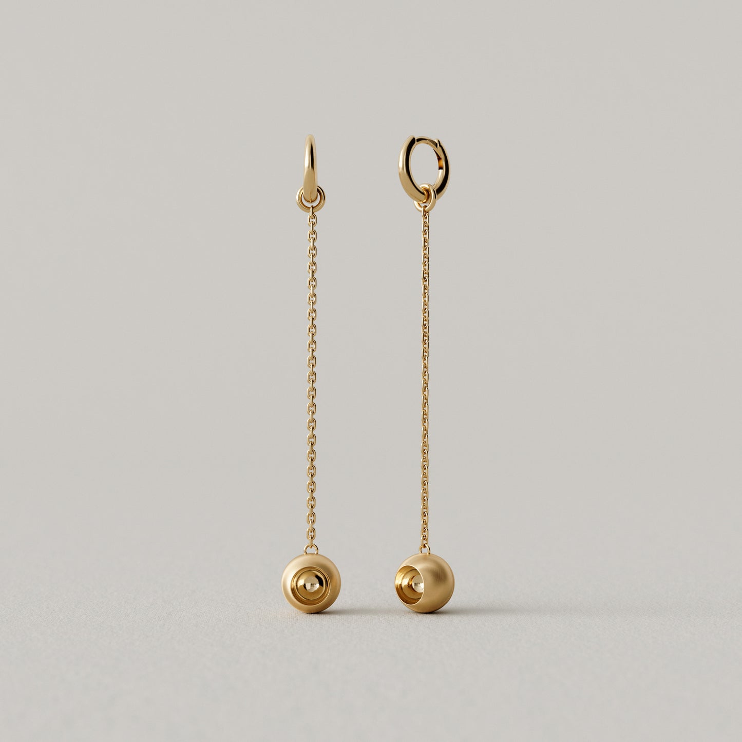 Cave Round | Drop Earring 80mm | 18k Yellow Gold
