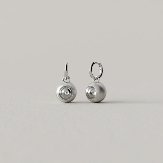 Cave Round | Earring with Earhoop | Sterling Silver