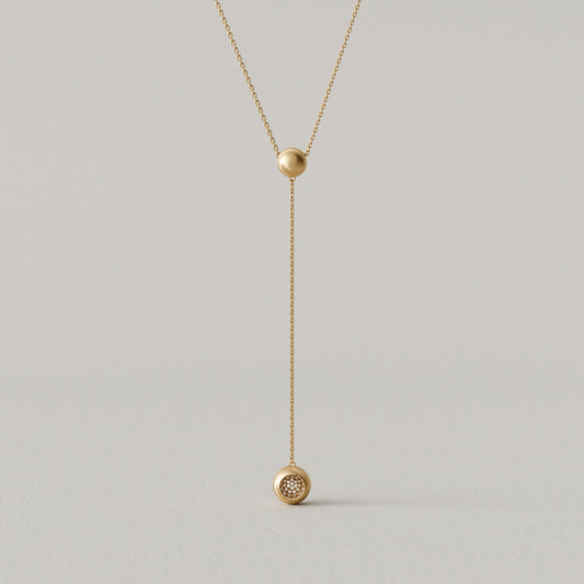 Cave Round | Necklace | 18k Yellow Gold with Diamonds