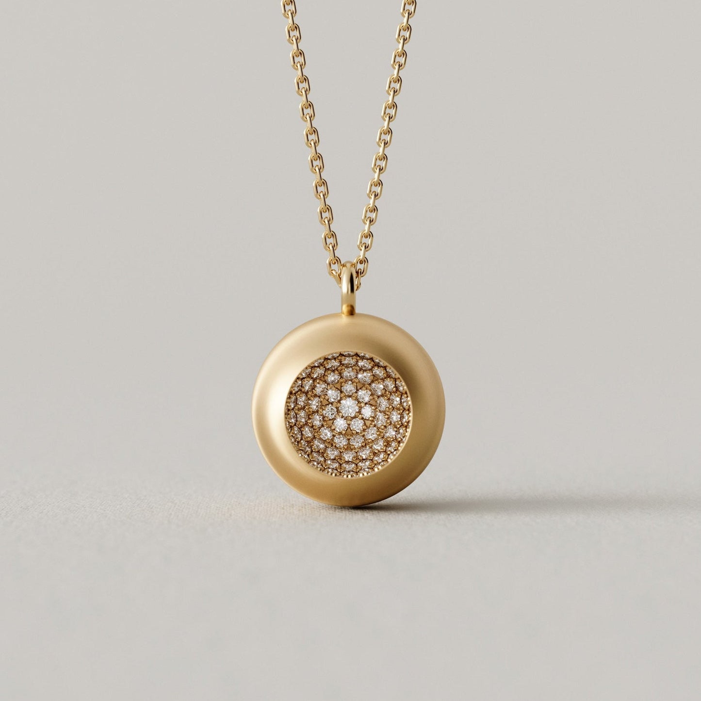 Cave Round | Pendant Large | 18k Yellow Gold with Diamonds