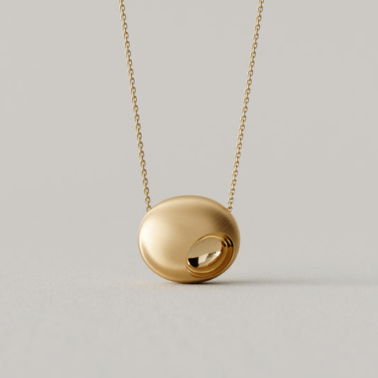Cave Oval | Pendant Medium | 18k Yellow Gold