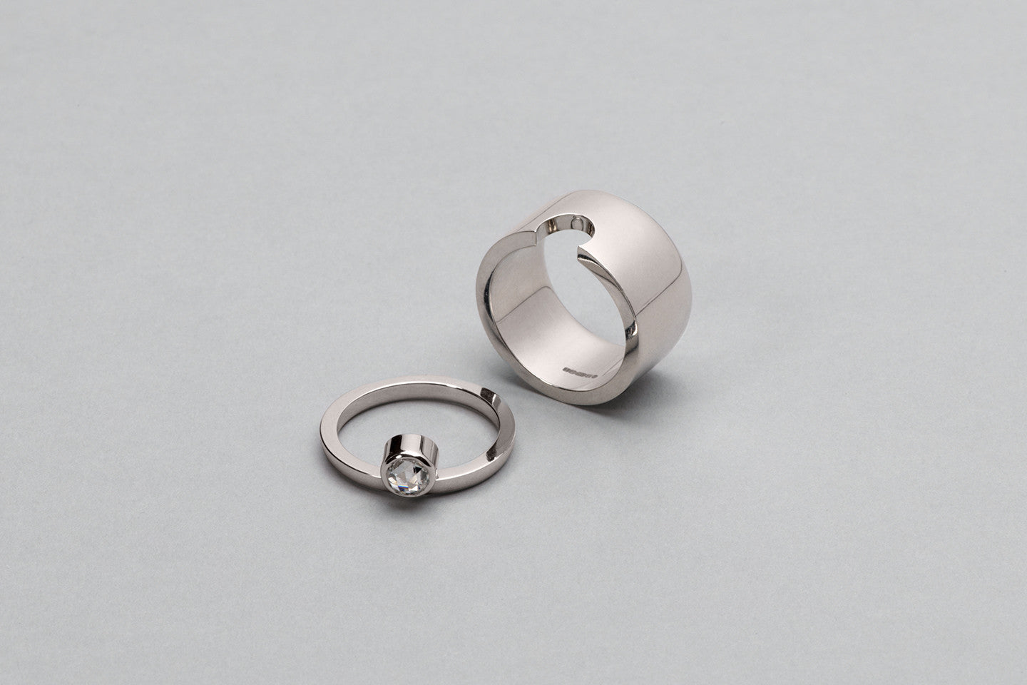 WE Ring | 18K White Gold with Rose cut diamond