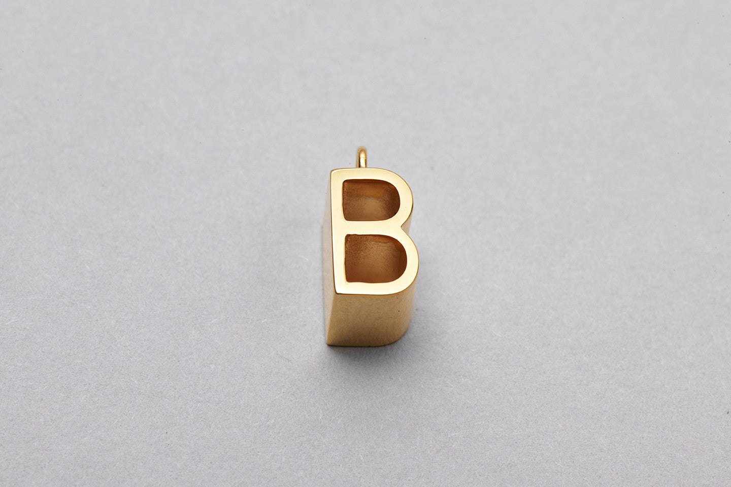 Alphabet | 18K Yellow Gold