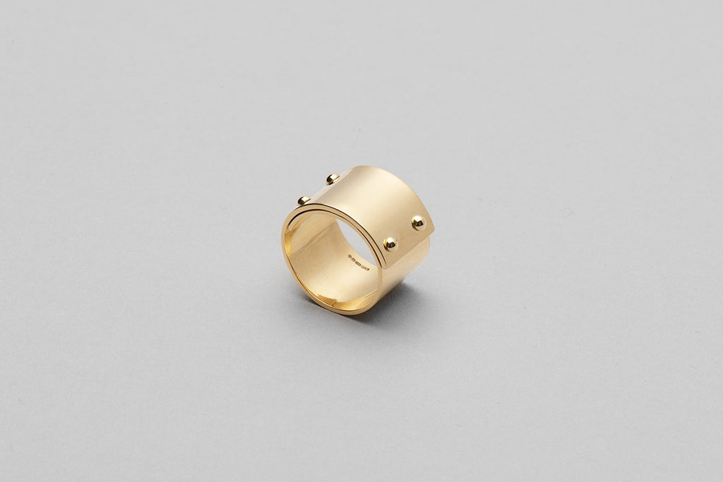 Wyatt Love Ring | 18K Yellow Gold