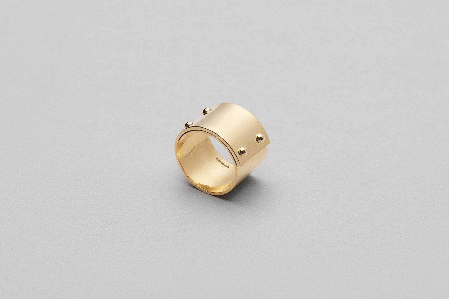 Wyatt Love Ring | 18K Yellow Gold