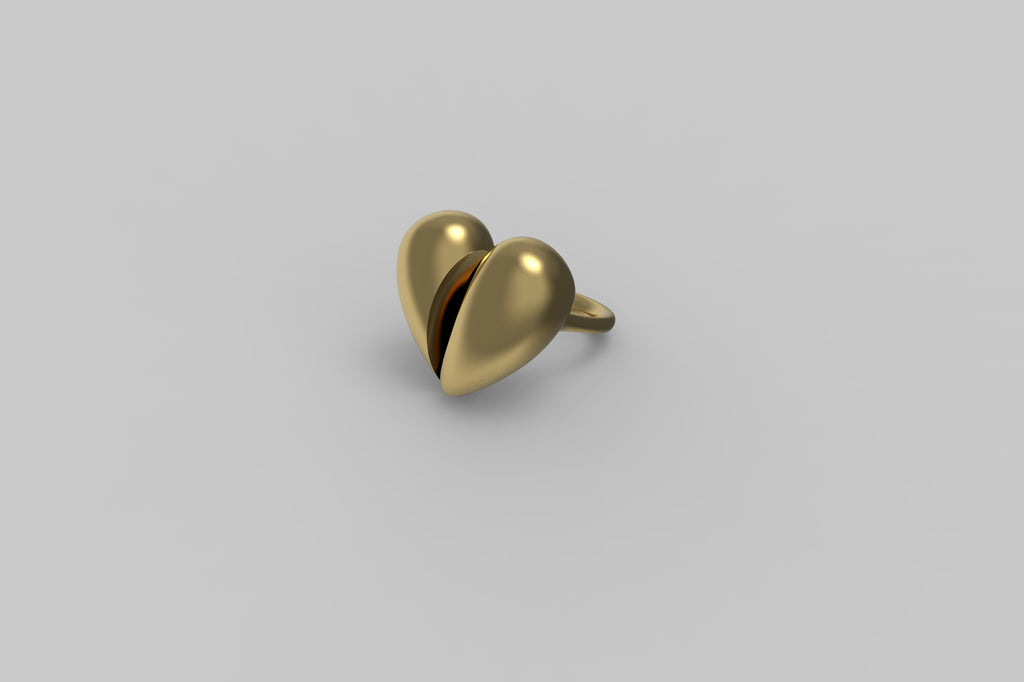 Black Love Large Ring | 18K Yellow Gold